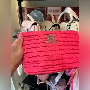 JUICY COUTURE MAKEUP BAG